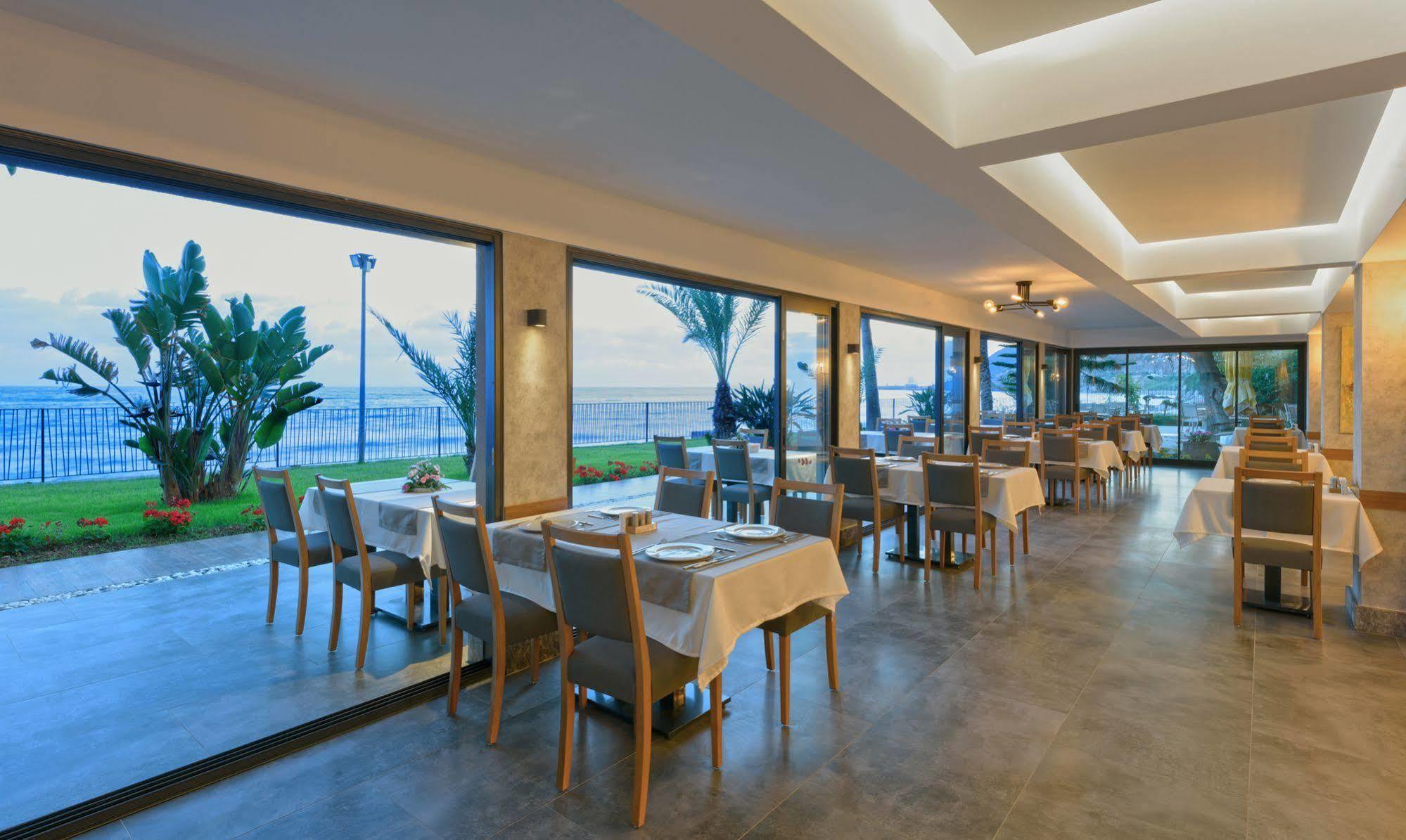Floria Beach Hotel Alanya Extérieur photo