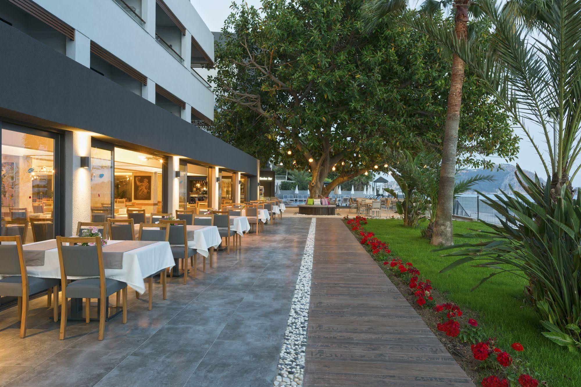 Floria Beach Hotel Alanya Extérieur photo